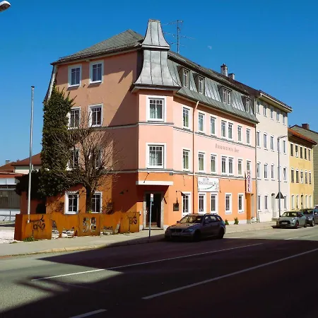 Hotel Rosenheimer Hof 3*