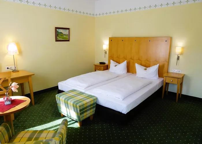 Rosenheimer Hof 3*