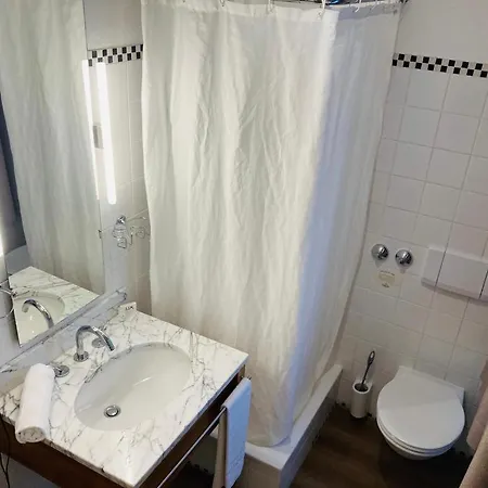 Rosenheimer Hof 3*