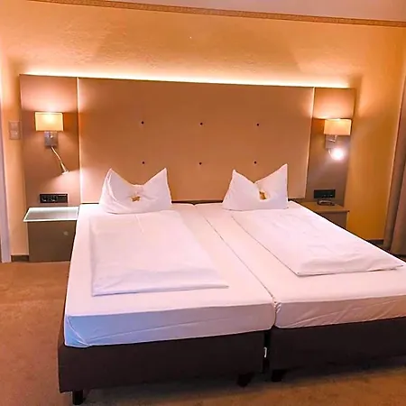 Rosenheimer Hof 3* 트라운슈타인