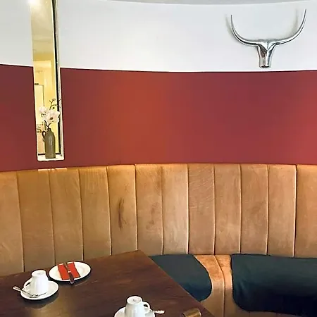 Rosenheimer Hof 3*
